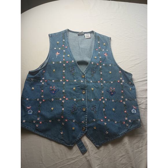 Bobbie Brooks Embroidered Demin Vest Floral Garden Women 18W/20W cottage core - Picture 1 of 4